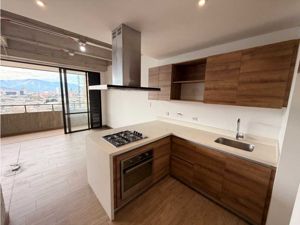 APARTAESTUDIO ARRIENDO CIUDAD DEL RIO