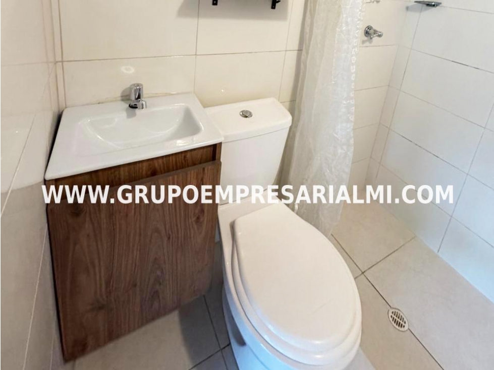 HERMOSO APARTAESUDIO EN ARRIENDO - SECTOR EL POBLADO COD: 34116 — foto 4