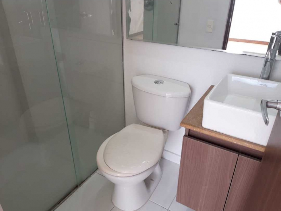 *HERMOSO APARTAMENTO CAMINO VERDE ENVIGADO — foto 2