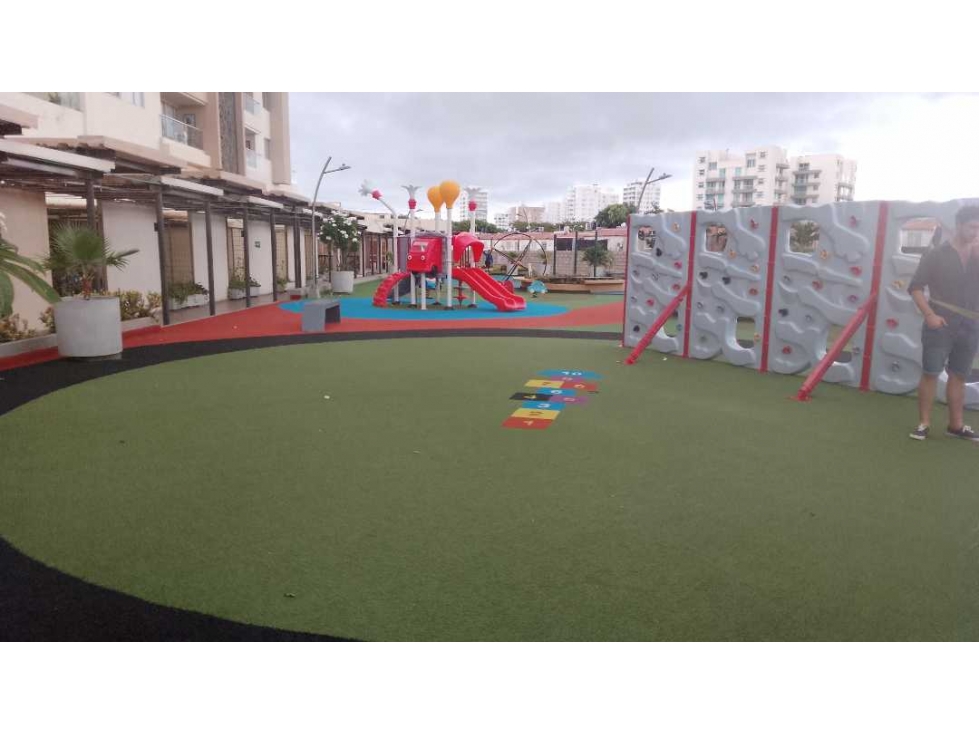 Acogedor Apartamento en Exclusivo Sector Residencial -060-R — foto 5