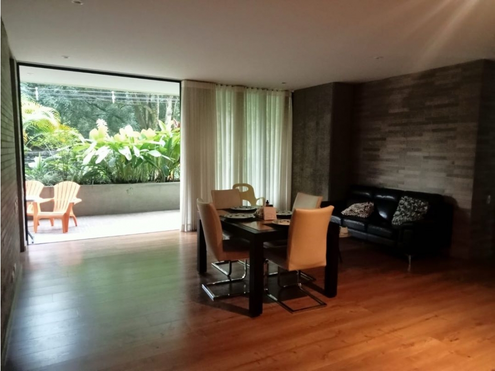 Hermoso apartamento con gran terraza edificio moderno en el Campestre. — foto 3