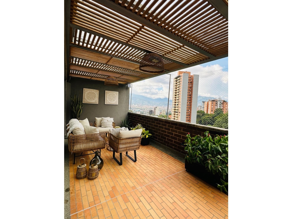 Se Arriendo apartamento amoblado con dos terrazas Poblado-Provenza — foto 4