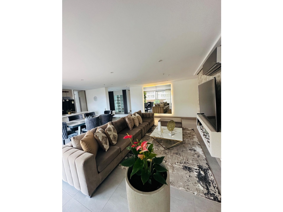 Se Arriendo apartamento amoblado con dos terrazas Poblado-Provenza — foto 6