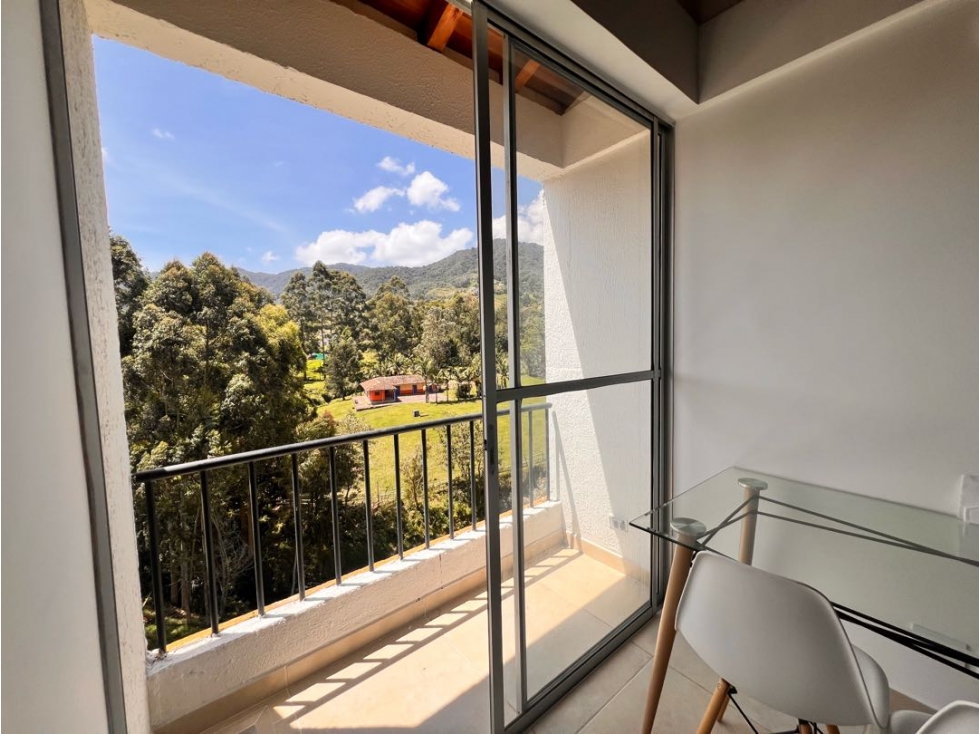 HERMOSO APARTAMENTO DE OPORTUNIDAD EN VENTA CON LINDA VISTA - CARMEN V — foto 2