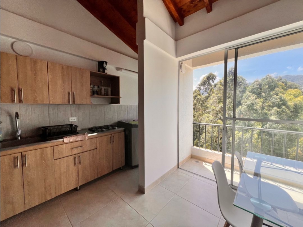 HERMOSO APARTAMENTO DE OPORTUNIDAD EN VENTA CON LINDA VISTA - CARMEN V — foto 4