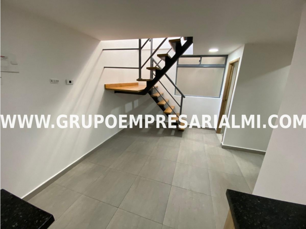 HERMOSO APARTAMENTO DÚPLEX EN ARRIENDO - SECTOR ALTAVISTA COD: 28218 — foto 4