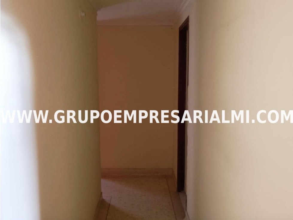 HERMOSO APARTAMENTO DÚPLEX EN VENTA - SECTOR LAURELES COD: 31090 — foto 6