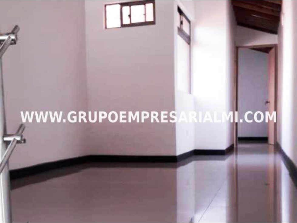 HERMOSO APARTAMENTO DÚPLEX EN VENTA - SECTOR LAURELES COD: 32066 — foto 5