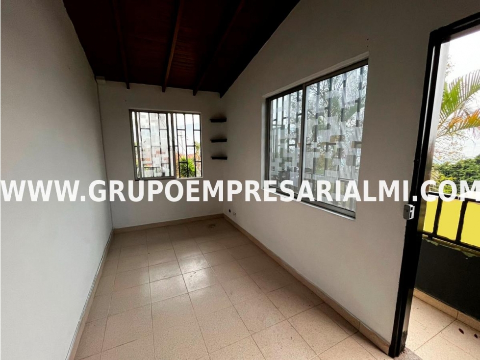 HERMOSO APARTAMENTO DÚPLEX EN VENTA - SECTOR AURES COD: 33706 — foto 3