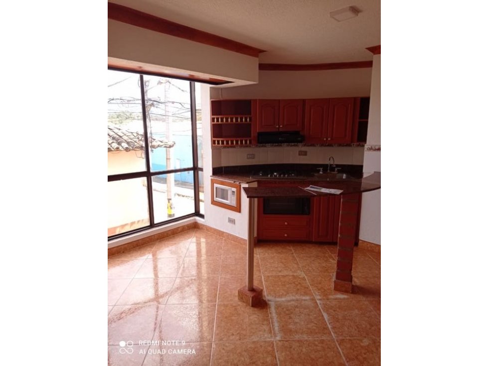 HERMOSO APARTAMENTO DUPLEX EN VENTA EL CÁRMEN DE VIBORAL