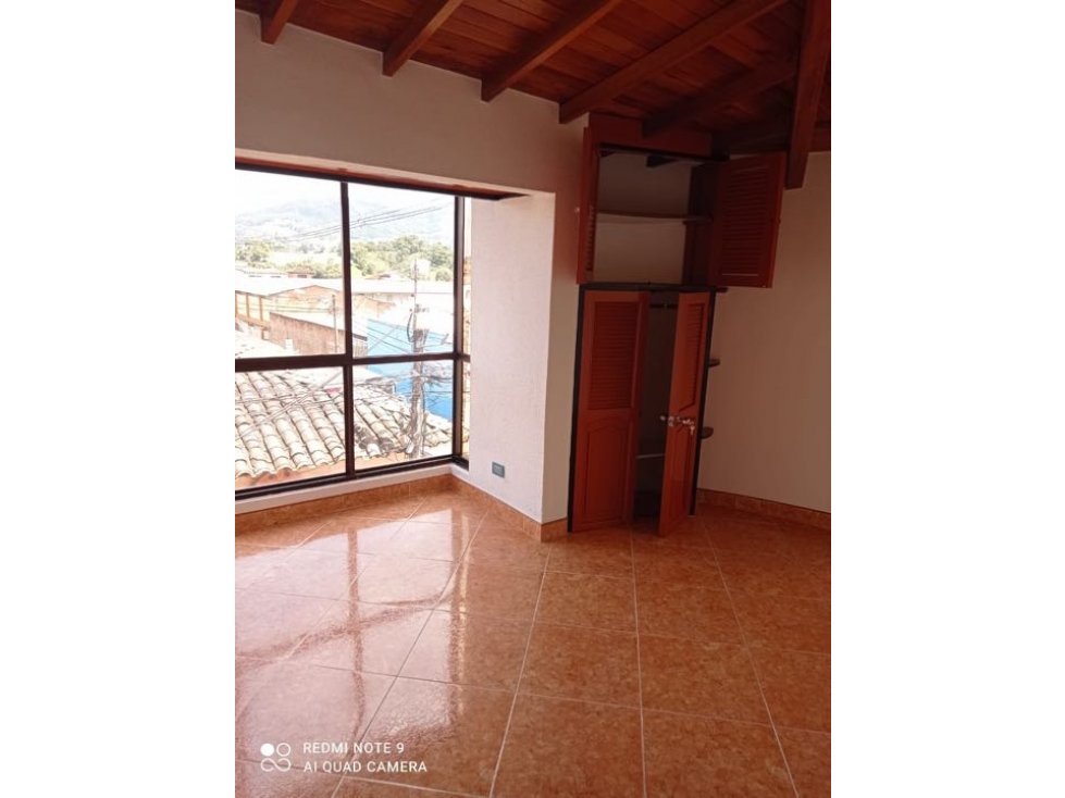 HERMOSO APARTAMENTO DUPLEX EN VENTA EL CÁRMEN DE VIBORAL — foto 6
