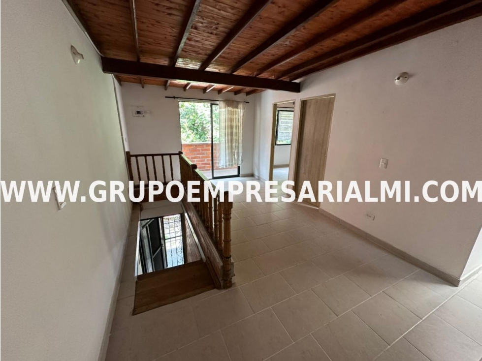 HERMOSO APARTAMENTO EN ARRENDAMIENTO - SECTOR EL SALVADOR COD: 25411 — foto 2