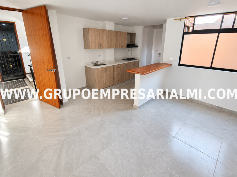 HERMOSO APARTAMENTO EN ARRIENDO - SECTOR SAN BERNARDO COD: 34094