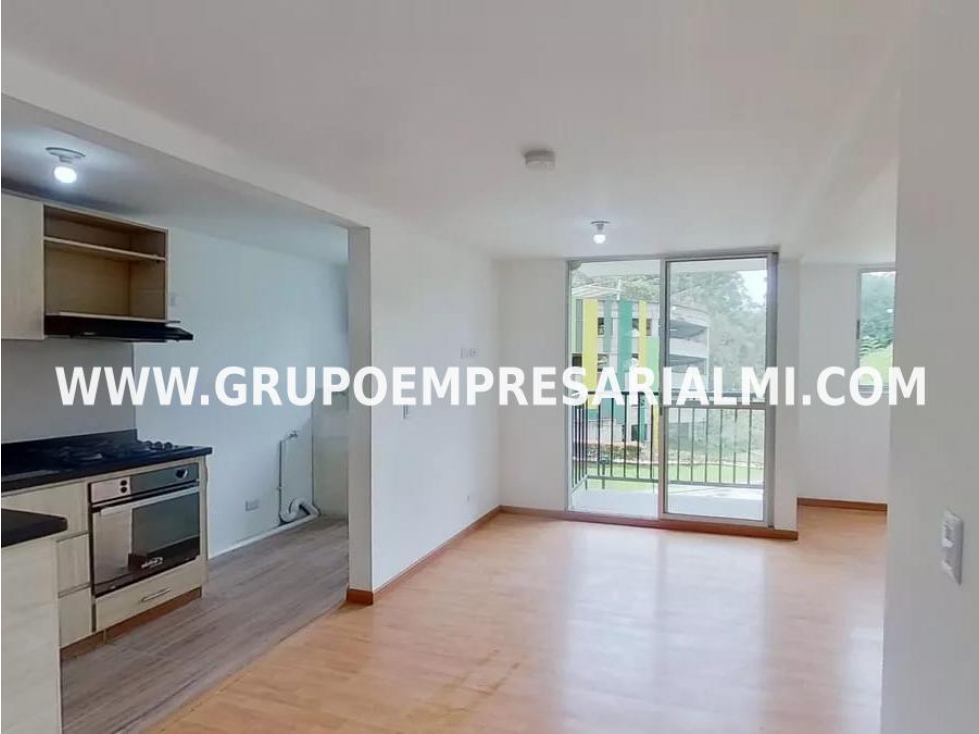 HERMOSO APARTAMENTO EN ARRIENDO - SECTOR MANZANILLO COD: 30583