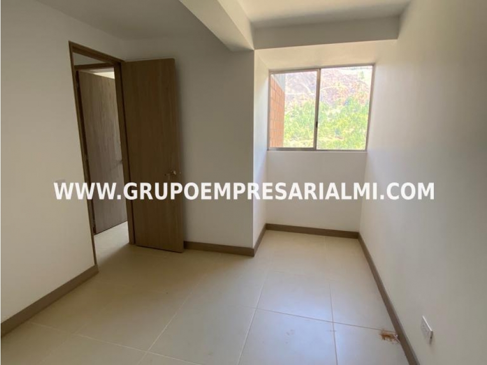 HERMOSO APARTAMENTO EN ARRIENDO - SECTOR NIQUIA COD: 30639 — foto 3