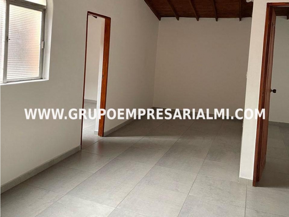 HERMOSO APARTAMENTO EN ARRIENDO - SECTOR ARANJUEZ COD: 30667 — foto 3