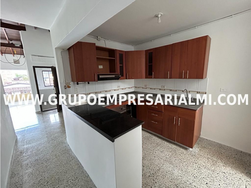 HERMOSO APARTAMENTO EN ARRIENDO - SECTOR ESTADIO COD: 30424