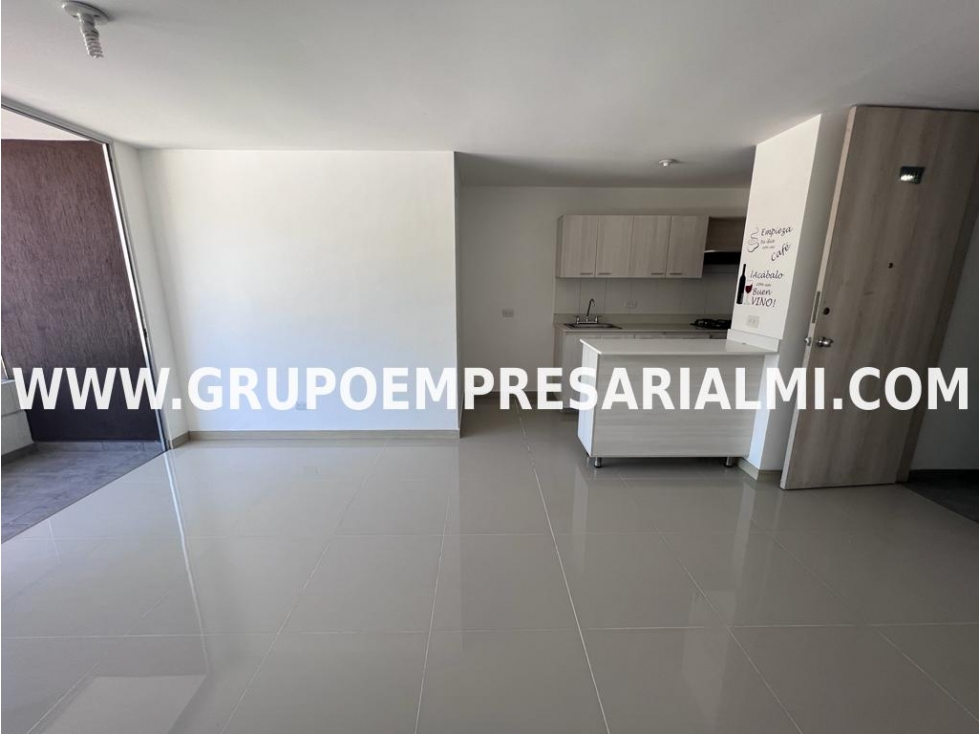 HERMOSO APARTAMENTO EN ARRIENDO - SECTOR ANCÓN SUR COD: 30821
