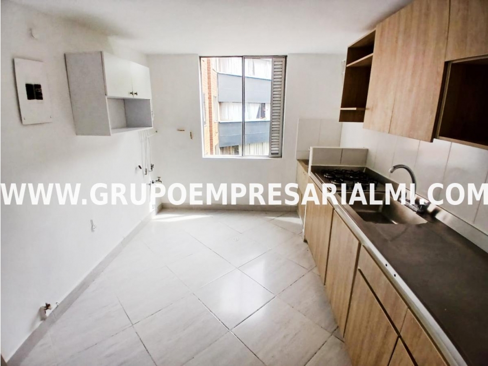 HERMOSO APARTAMENTO EN ARRIENDO - SECTOR LA PALMA COD: 30866 — foto 6