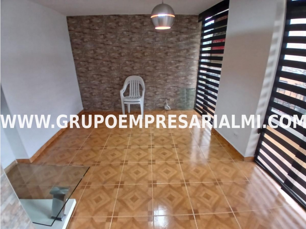 HERMOSO APARTAMENTO EN ARRIENDO - SECTOR CRISTOBAL COD: 30874