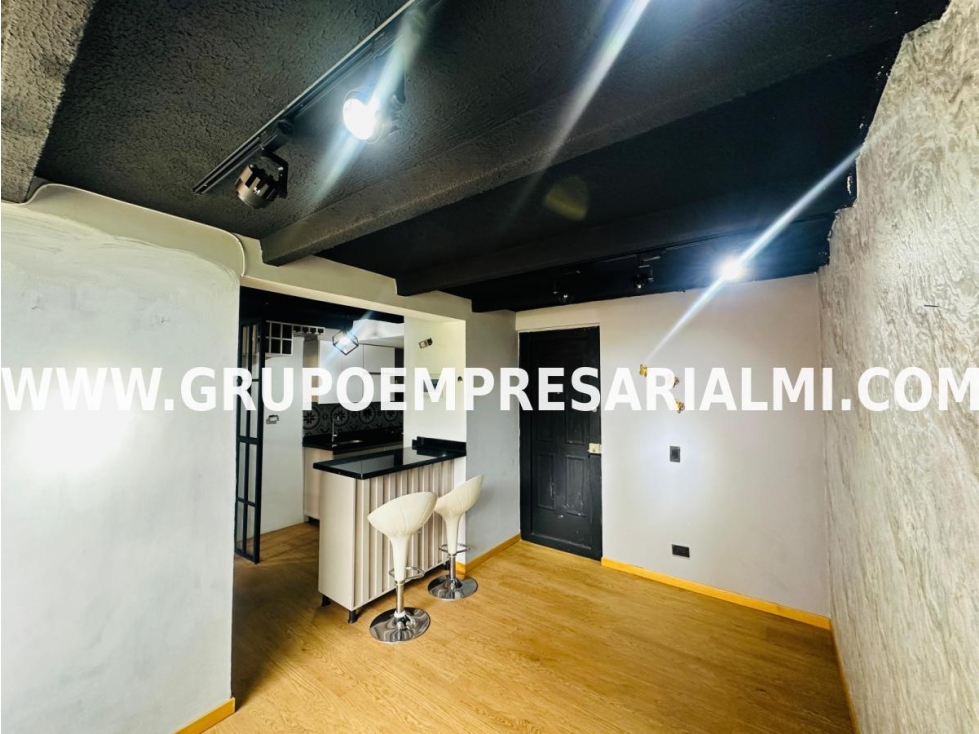 HERMOSO APARTAMENTO EN ARRIENDO - SECTOR PAJARITO COD: 31051