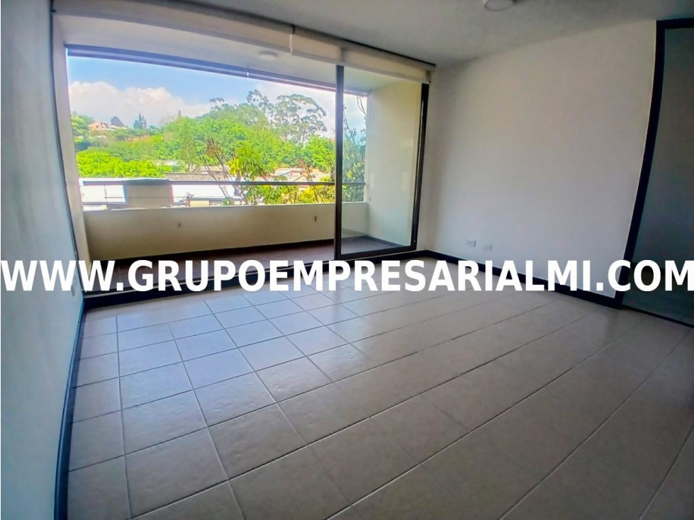 HERMOSO APARTAMENTO EN ARRIENDO - SECTOR LOMA DEL BARRO COD: 31204 — foto 4