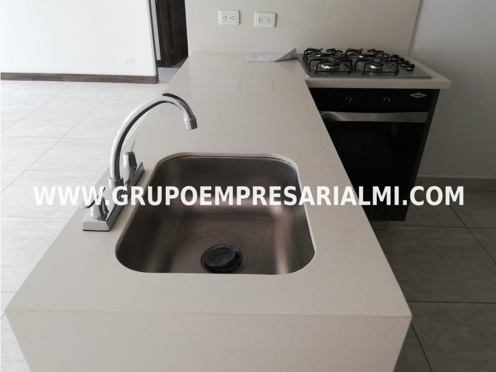 HERMOSO APARTAMENTO EN ARRIENDO - EL CHINGUI COD: 31260 — foto 4