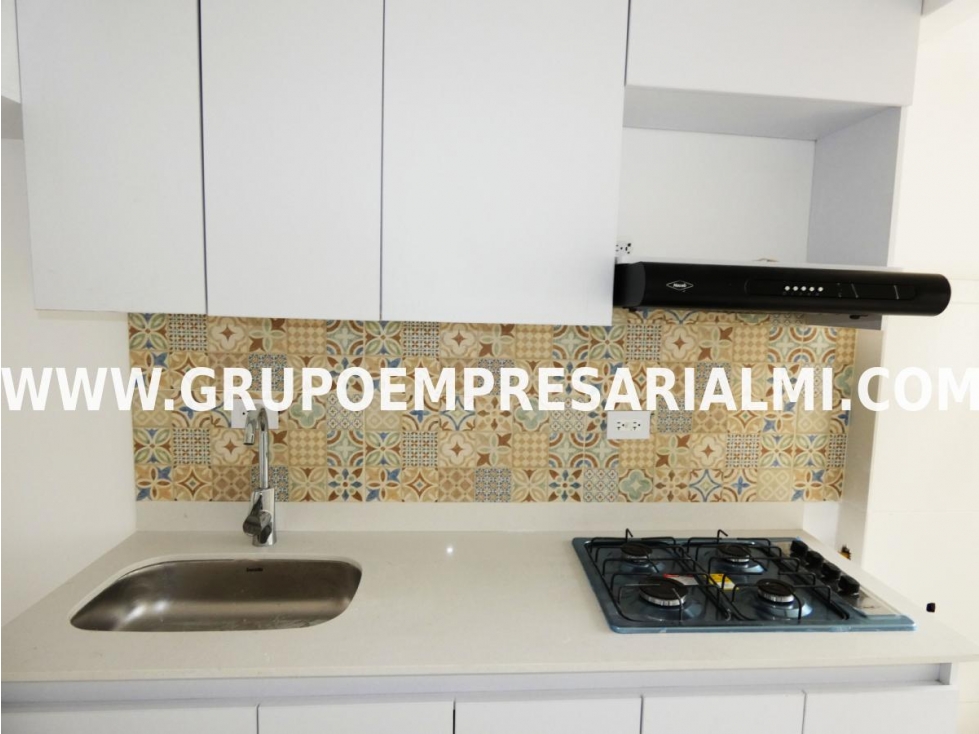 HERMOSO APARTAMENTO EN ARRIENDO - SECTOR LA TABLAZA COD: 31295 — foto 3