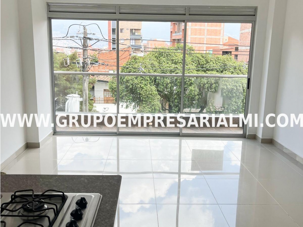 HERMOSO APARTAMENTO EN ARRIENDO - SECTOR SIMÓN BOLÍVAR COD: 31645
