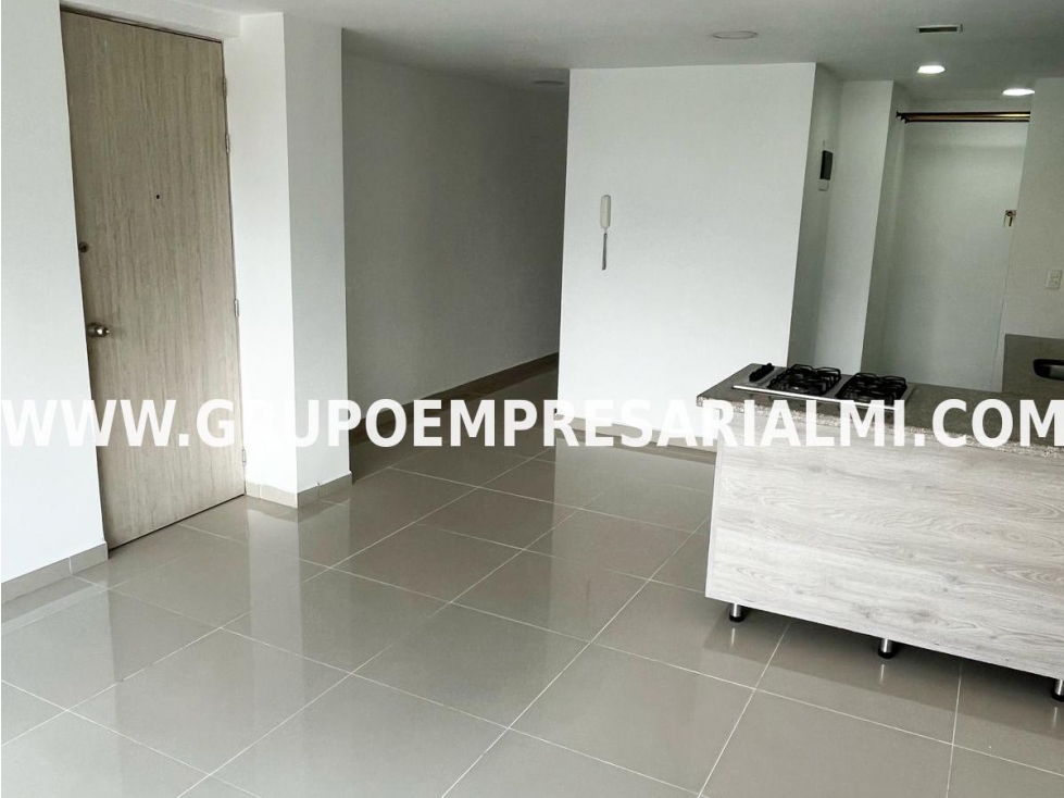 HERMOSO APARTAMENTO EN ARRIENDO - SECTOR SIMÓN BOLÍVAR COD: 31645 — foto 3
