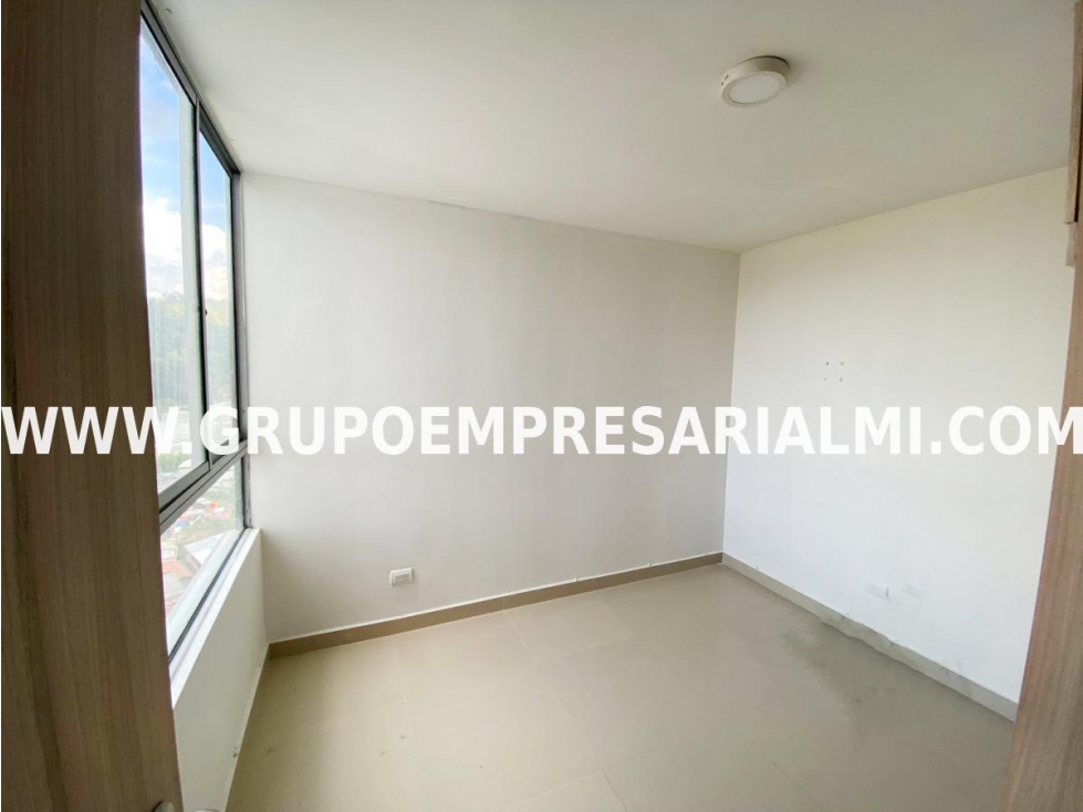 HERMOSO APARTAMENTO EN ARRIENDO - SECTOR LA TABLAZA COD: 31039