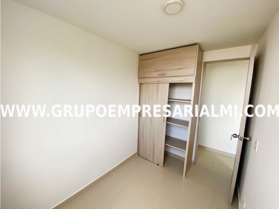 HERMOSO APARTAMENTO EN ARRIENDO - SECTOR LA TABLAZA COD: 31039 — foto 2