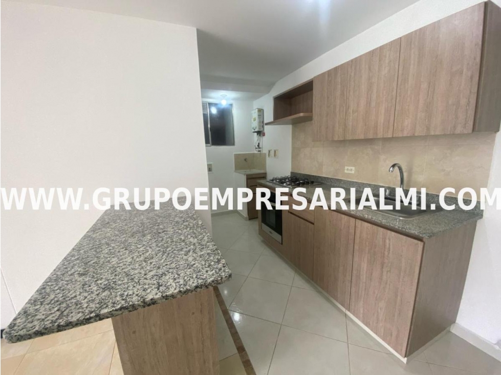 HERMOSO APARTAMENTO EN ARRIENDO - SECTOR CIUDAD DEL RIO COD: 31675 — foto 5