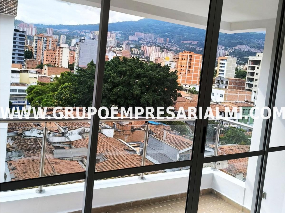 HERMOSO APARTAMENTO EN ARRIENDO - SECTOR LAURELES COD: 31692 — foto 3