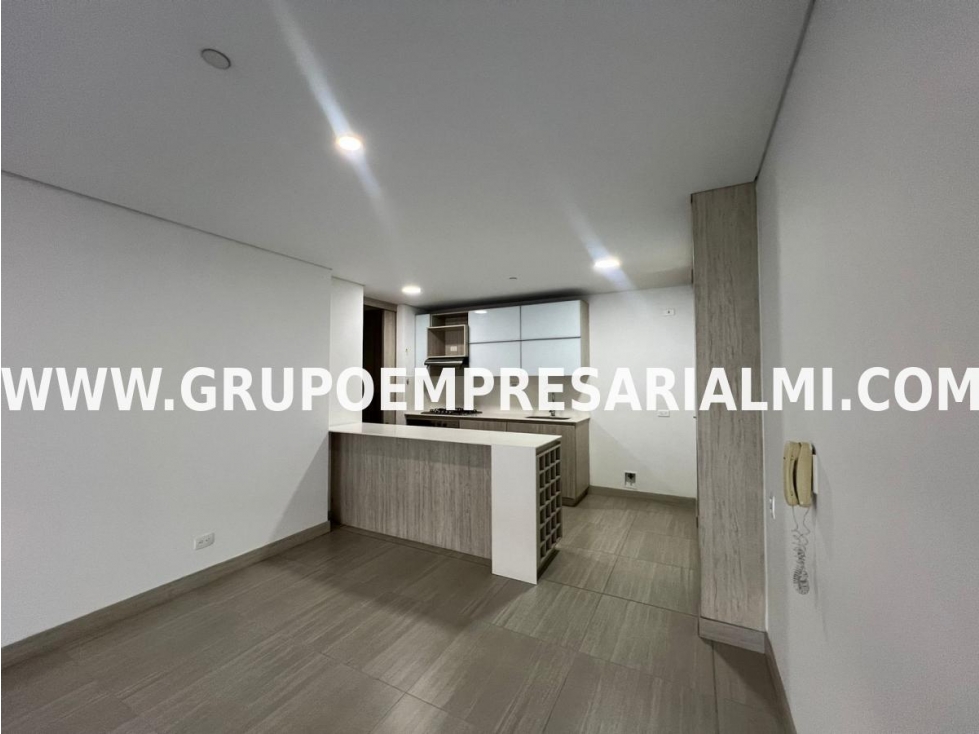 HERMOSO APARTAMENTO EN ARRIENDO - SECTOR LA LINDE COD: 31029 — foto 2