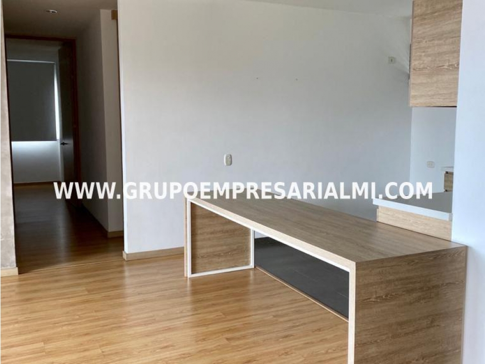 HERMOSO APARTAMENTO EN ARRIENDO - SECTOR ALEJANDRÍA COD: 30786