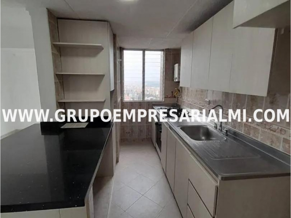 HERMOSO APARTAMENTO EN ARRIENDO - SECTOR ALMERÍA COD: 32050 — foto 2