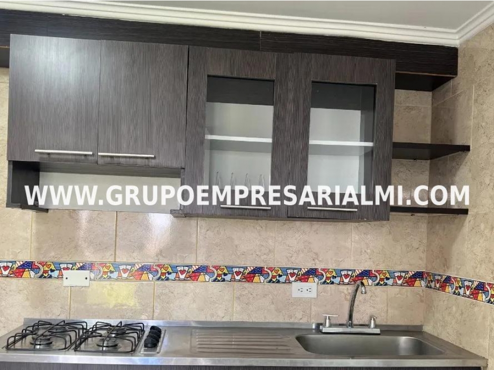 HERMOSO APARTAMENTO EN ARRIENDO - SECTOR LORETO COD: 32058 — foto 5