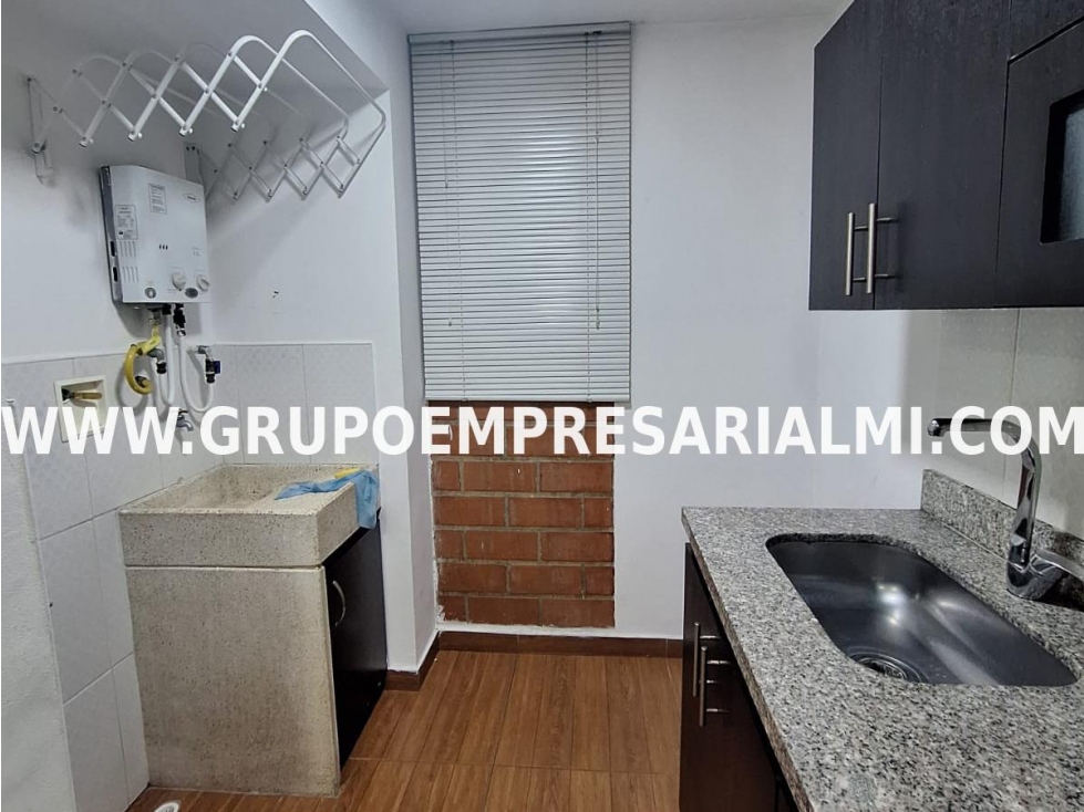 HERMOSO APARTAMENTO EN ARRIENDO - SECTOR CALASANZ COD: 32113 — foto 2