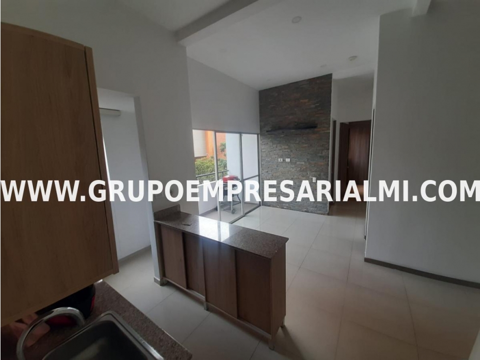 HERMOSO APARTAMENTO EN ARRIENDO - SECTOR LOS COLORES COD: 32155 — foto 5
