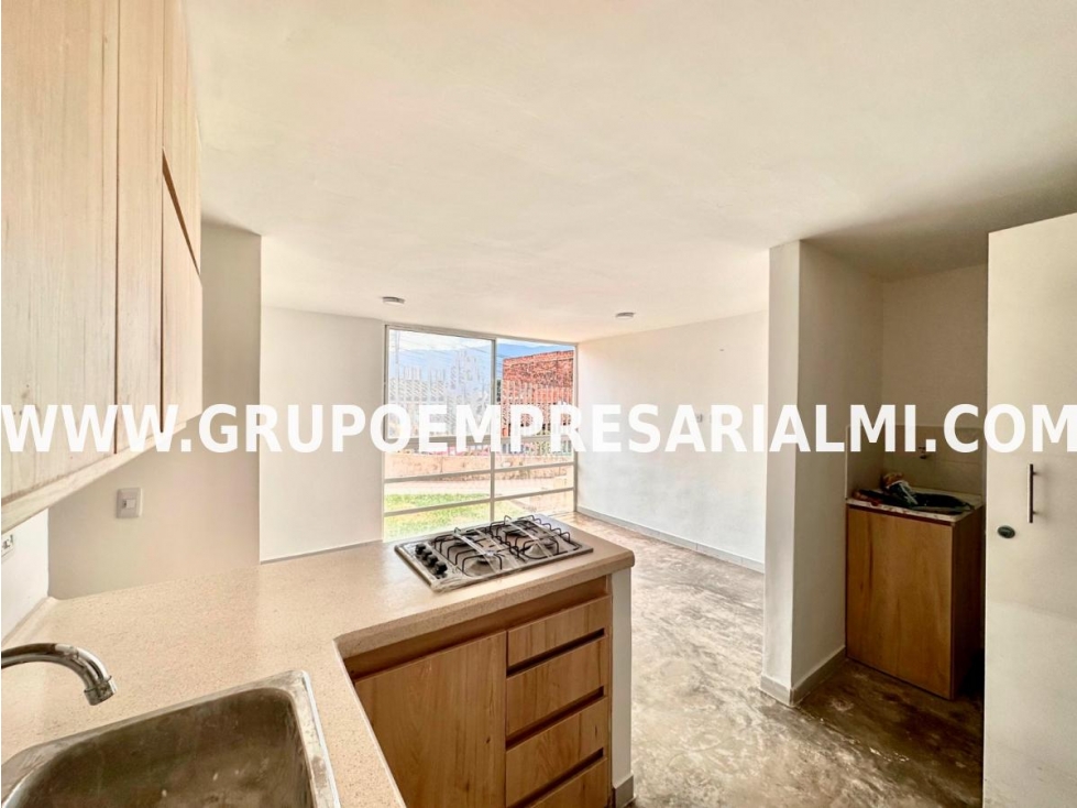 HERMOSO APARTAMENTO EN ARRIENDO - SECTOR MARÍA AUXILIADORA COD: 32173 — foto 2