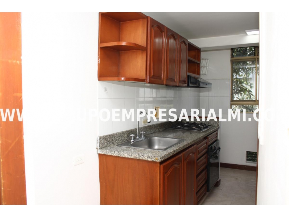 HERMOSO APARTAMENTO EN ARRIENDO - SECTOR CASTROPOL COD: 31876 — foto 2
