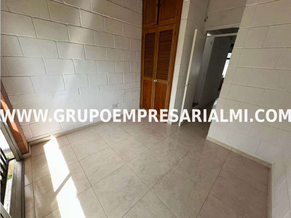 HERMOSO APARTAMENTO EN ARRIENDO - SECTOR BUENOS AIRES COD: 32194 — foto 6