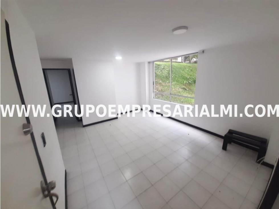 HERMOSO APARTAMENTO EN ARRIENDO - SECTOR LOMA DEL INDIO COD: 32239