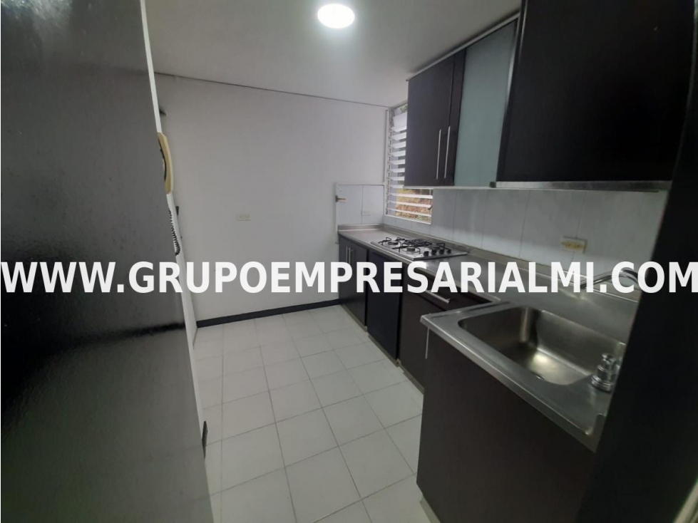 HERMOSO APARTAMENTO EN ARRIENDO - SECTOR LOMA DEL INDIO COD: 32239 — foto 6