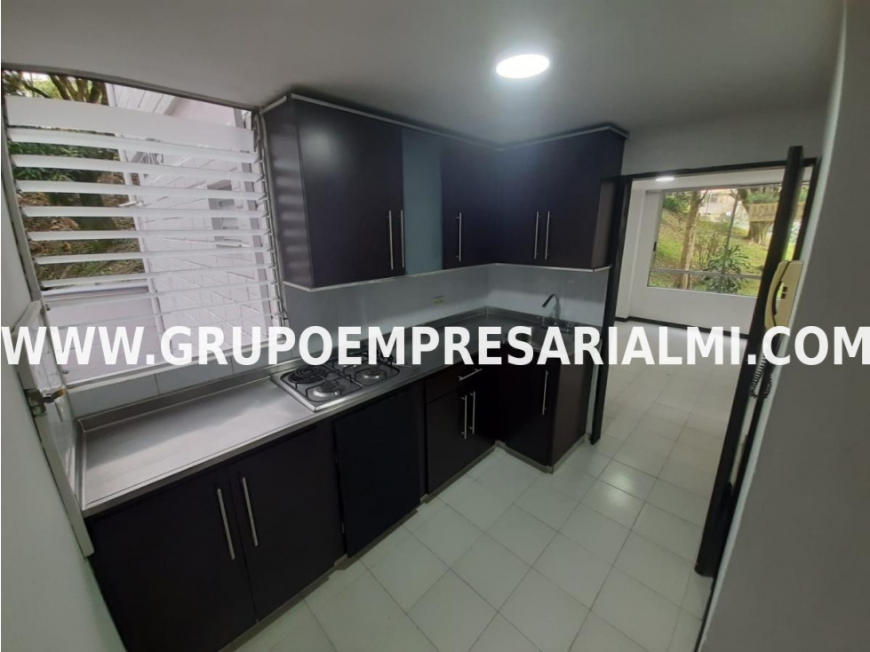 HERMOSO APARTAMENTO EN ARRIENDO - SECTOR LOMA DEL INDIO COD: 32239 — foto 5