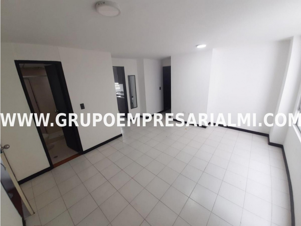 HERMOSO APARTAMENTO EN ARRIENDO - SECTOR LOMA DEL INDIO COD: 32239 — foto 3