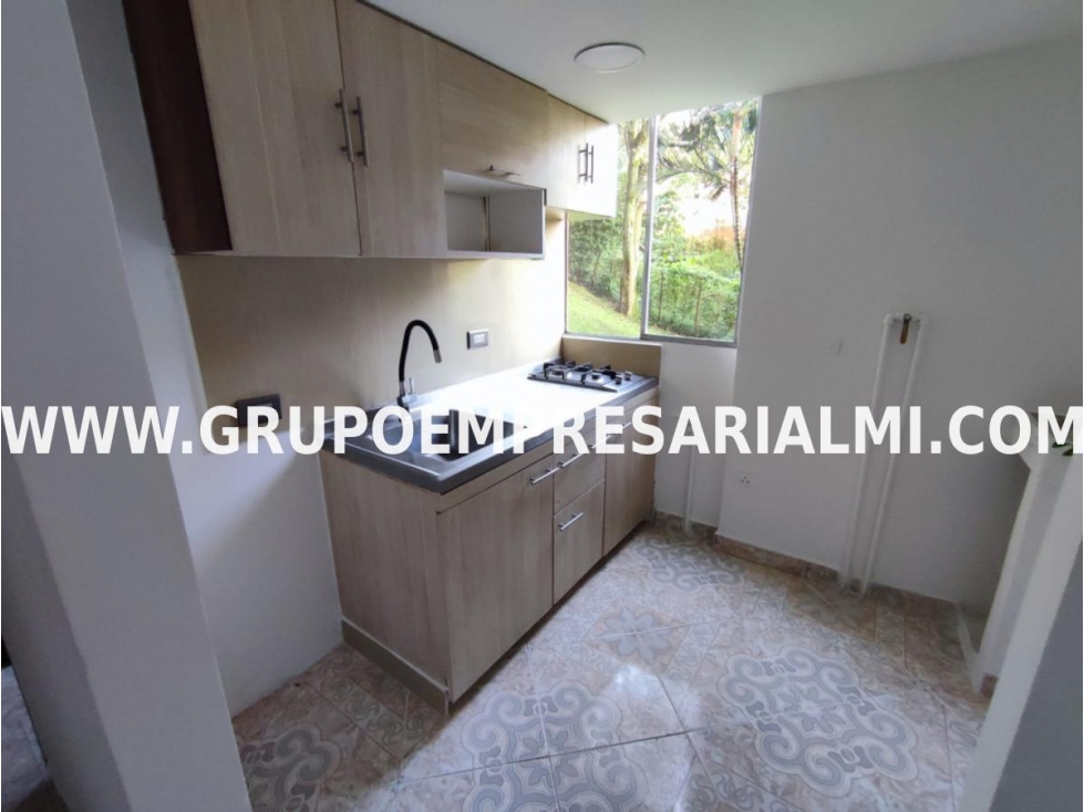 HERMOSO APARTAMENTO EN ARRIENDO - SECTOR BUENOS AIRES COD: 32622 — foto 2