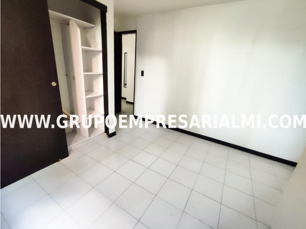 HERMOSO APARTAMENTO EN ARRIENDO - SECTOR LOMA DEL INDIO COD: 32639 — foto 6