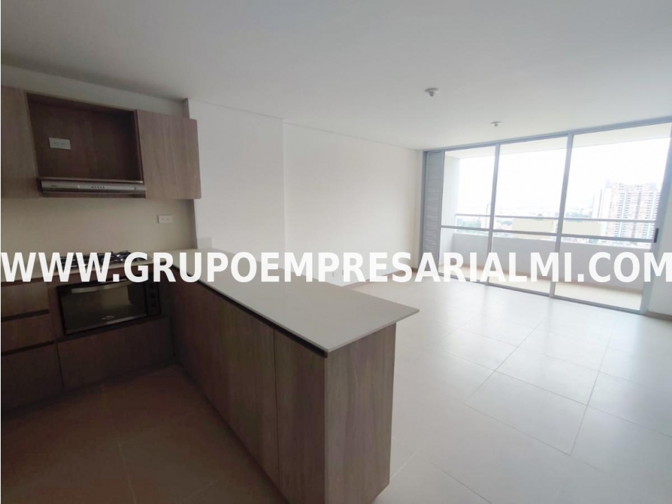 HERMOSO APARTAMENTO EN ARRIENDO - SECTOR VIVIENDAS DEL SUR COD: 32671